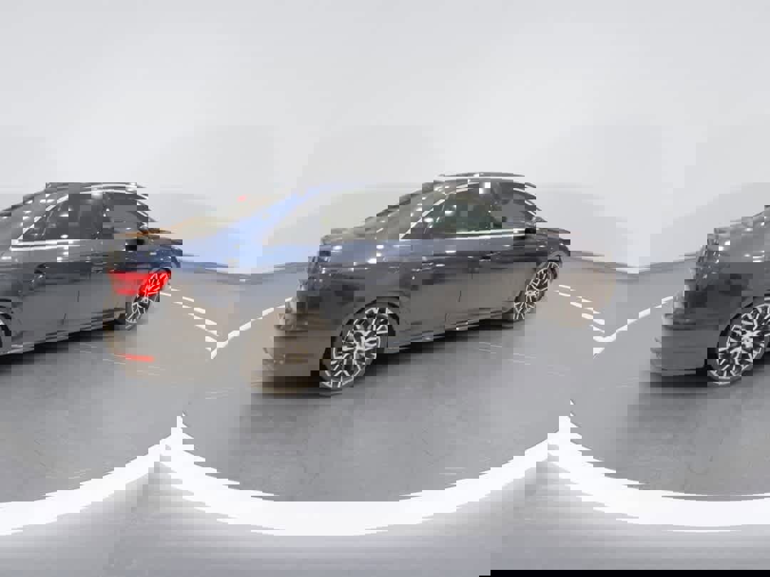 Used 2017 Audi A4 2.0T Premium Plus w/ Premium Plus Package image 8