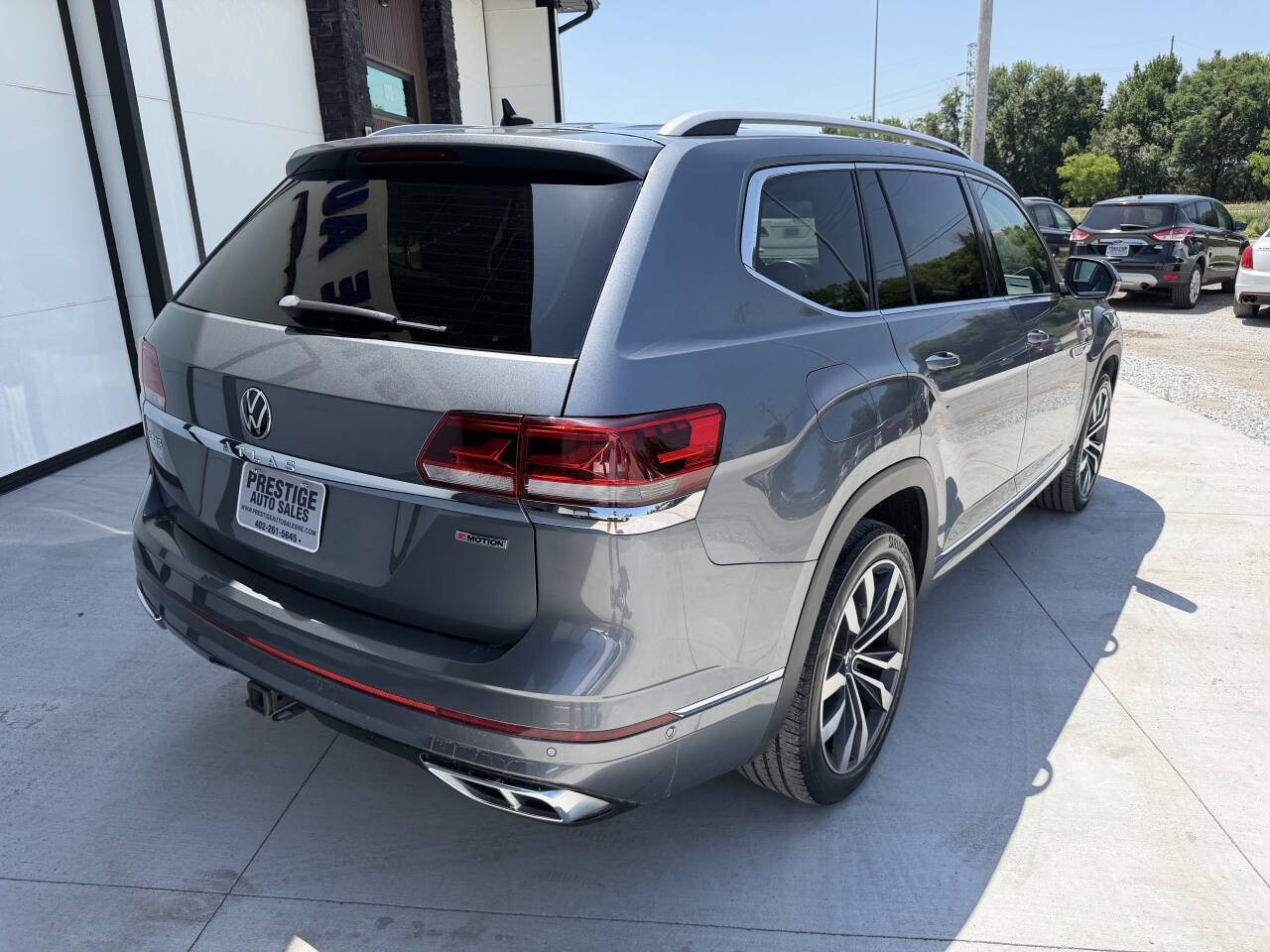 Used 2021 Volkswagen Atlas SEL Premium AWD/4WD image 8
