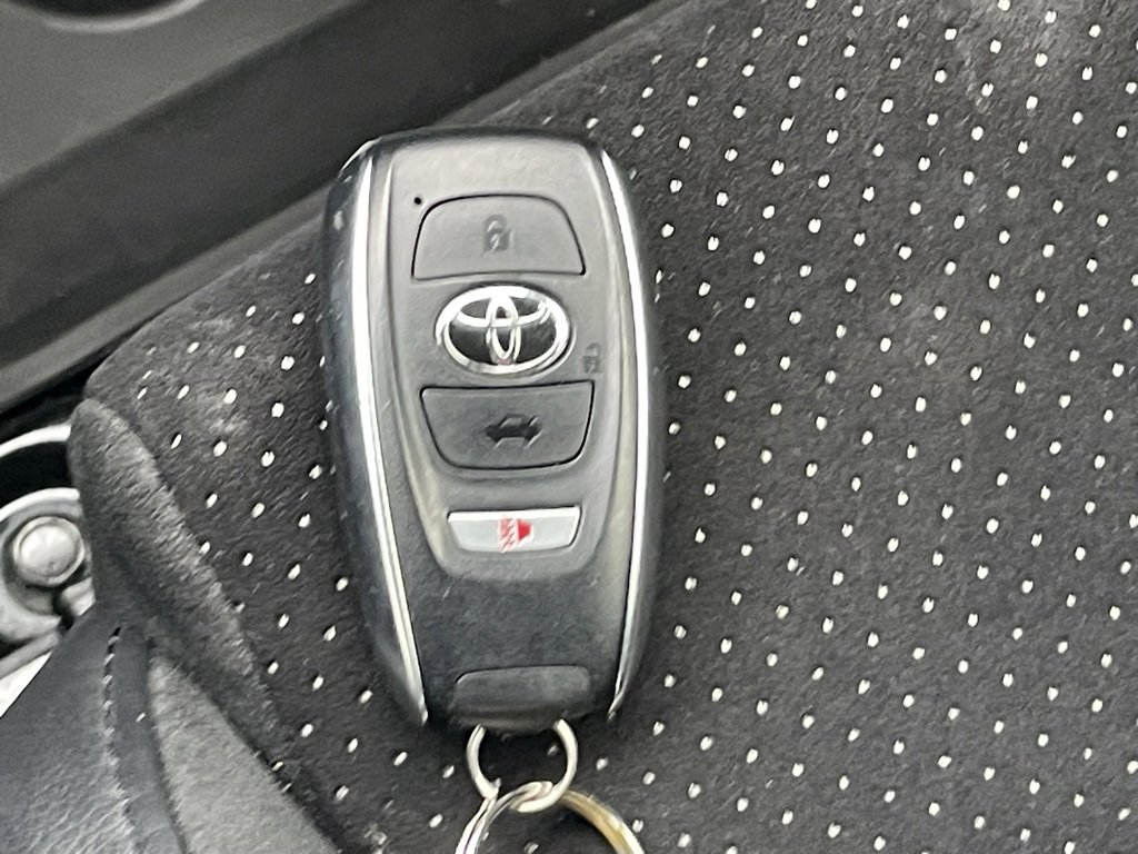 Used 2024 Toyota GR86 Premium image 25