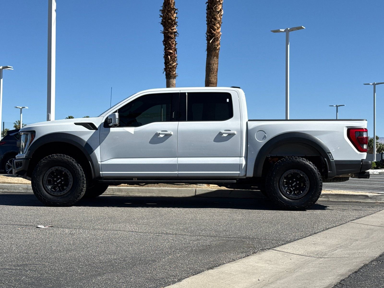 Used 2023 Ford F150 Raptor w/ Raptor Carbon Fiber Package AWD/4WD image 6
