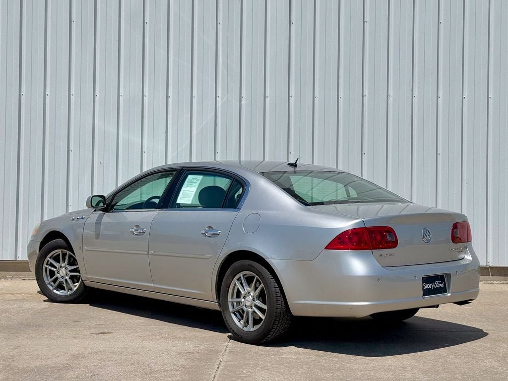 Used 2007 Buick Lucerne CXL w/ Luxury Package FWD image 4