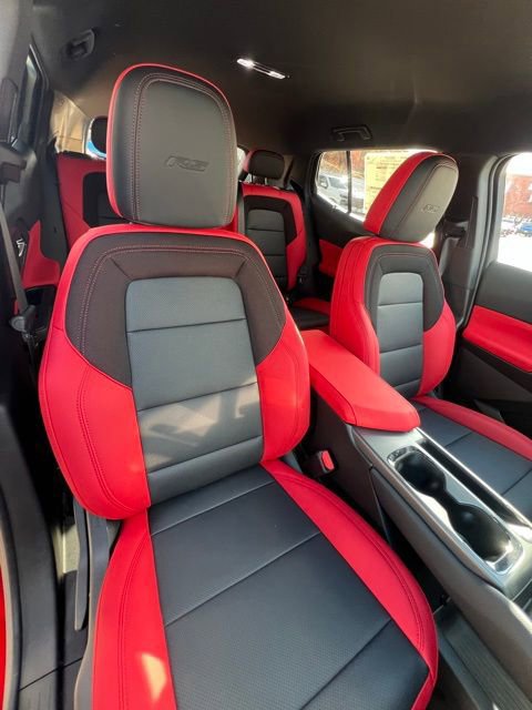 New 2026 Chevrolet Equinox EV RS image 24