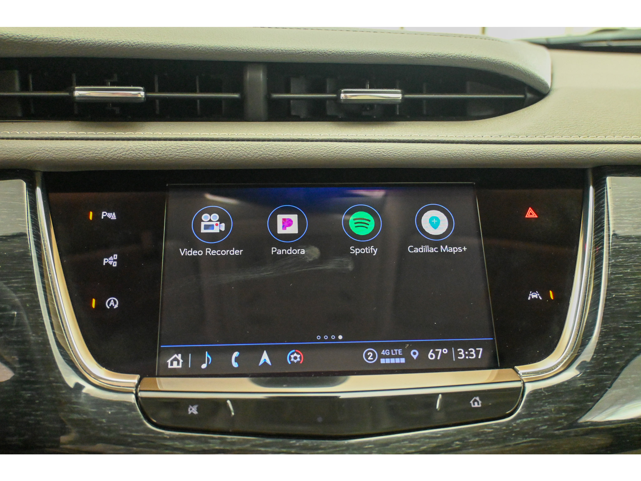 Certified 2023 Cadillac XT6 Premium Luxury w/ Technology Package AWD/4WD image 55