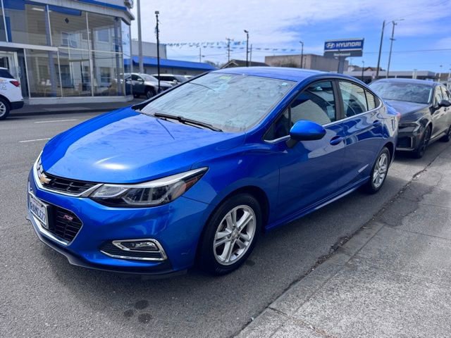 Used 2018 Chevrolet Cruze LT w/ RS Package image 1