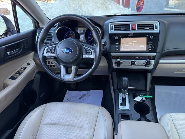 Used 2017 Subaru Outback 2.5i Limited image 12