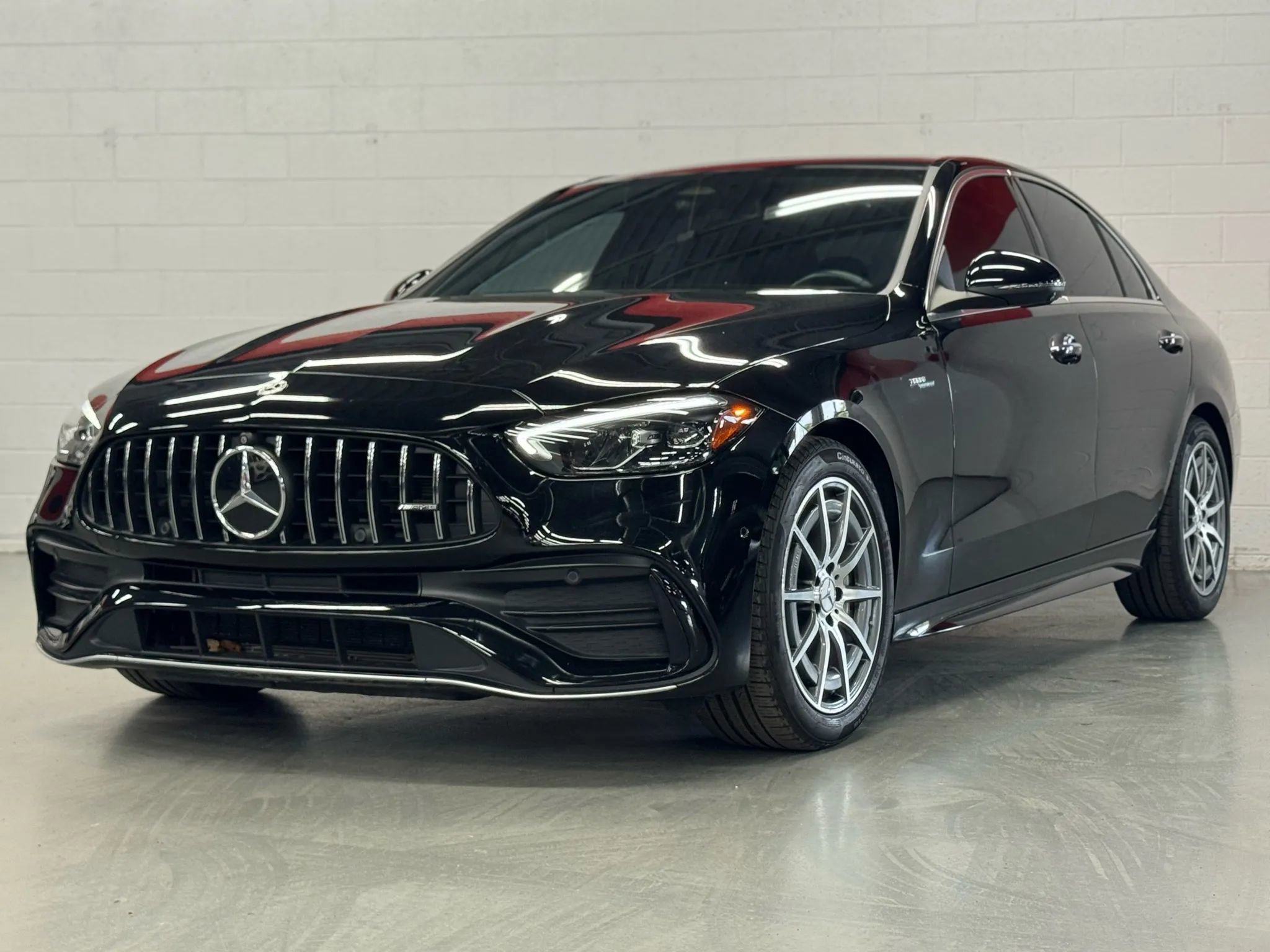 Used 2023 Mercedes-Benz C 43 AMG 4MATIC Sedan image 2