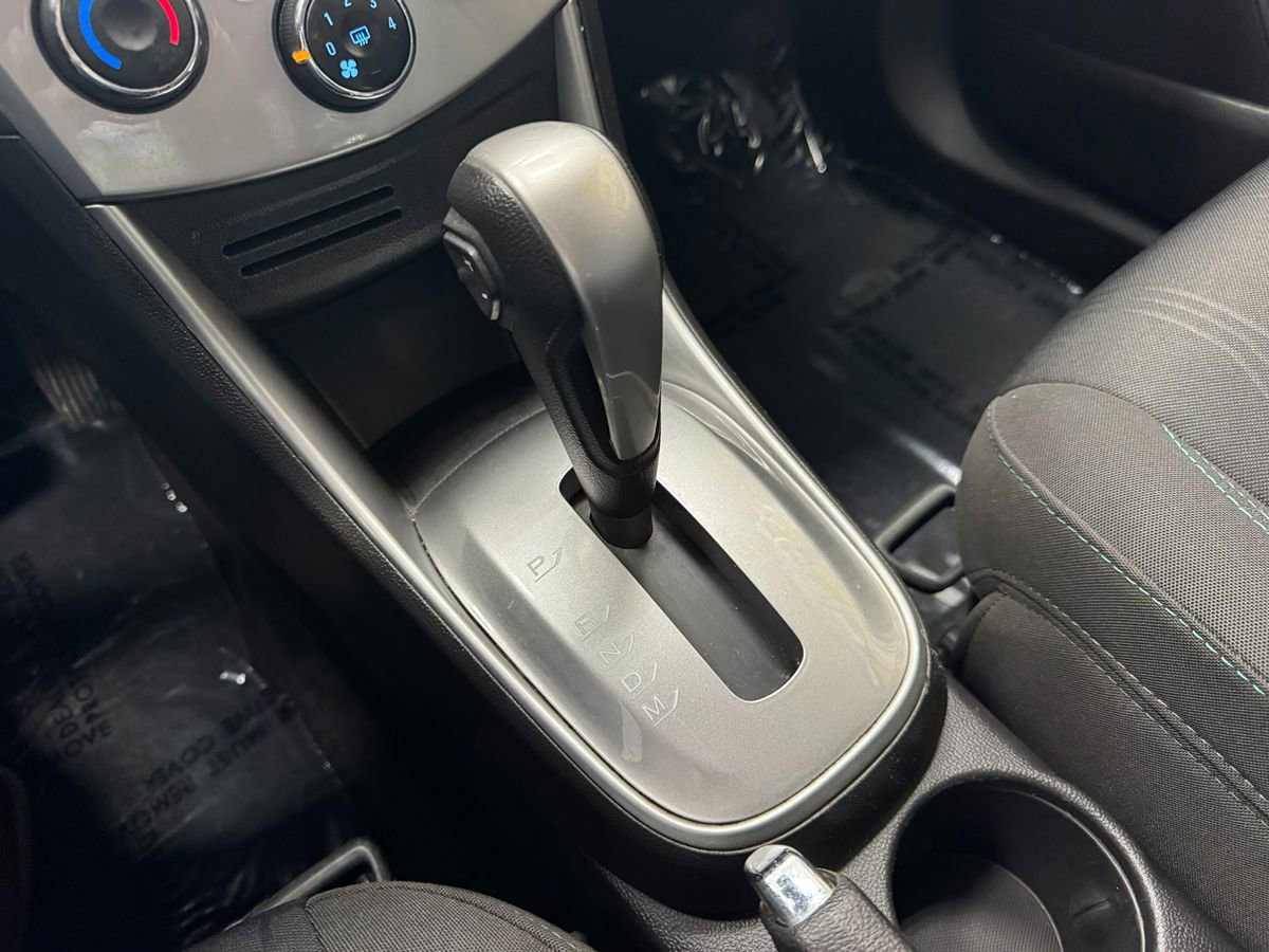 Used 2015 Chevrolet Trax LT FWD image 31