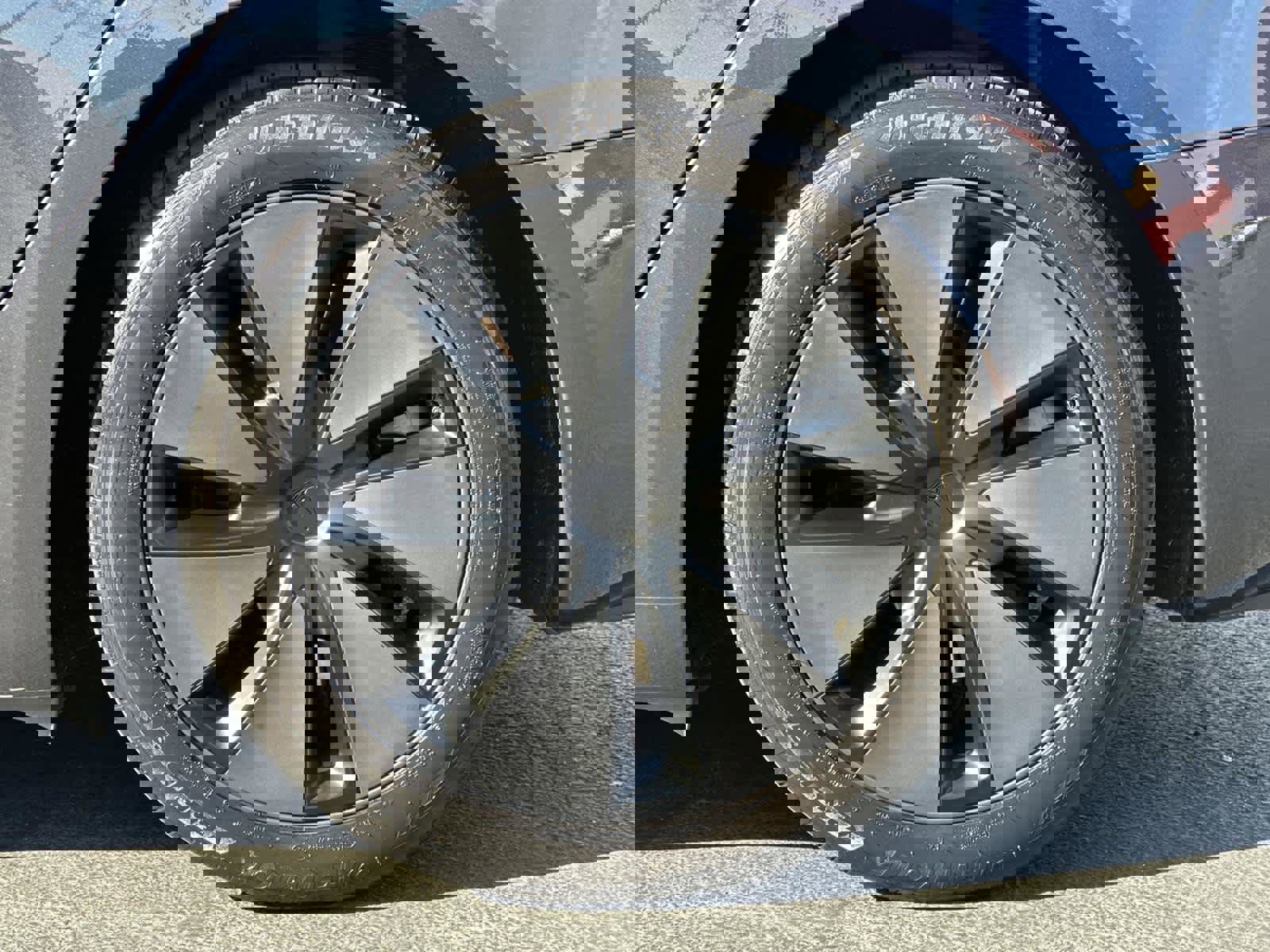 Used 2025 Tesla Model 3 Long Range image 8