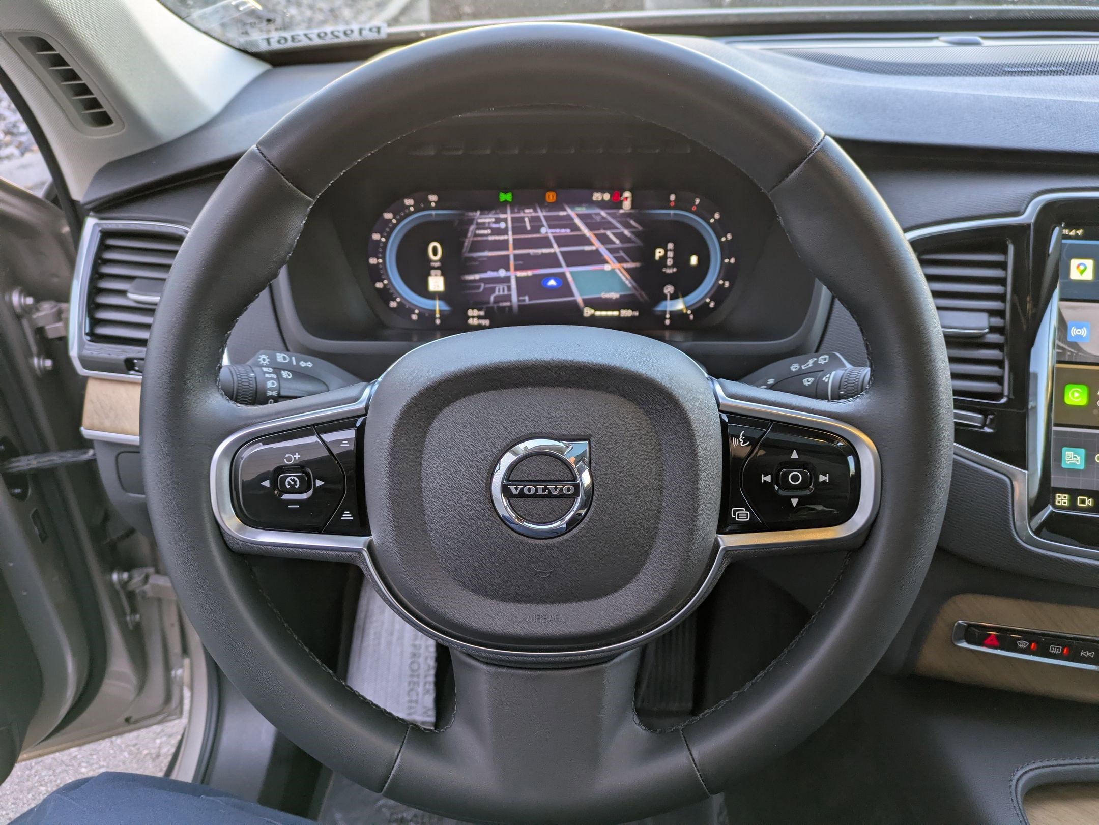 Used 2023 Volvo XC90 B6 Plus w/ Protection Package Premier image 16