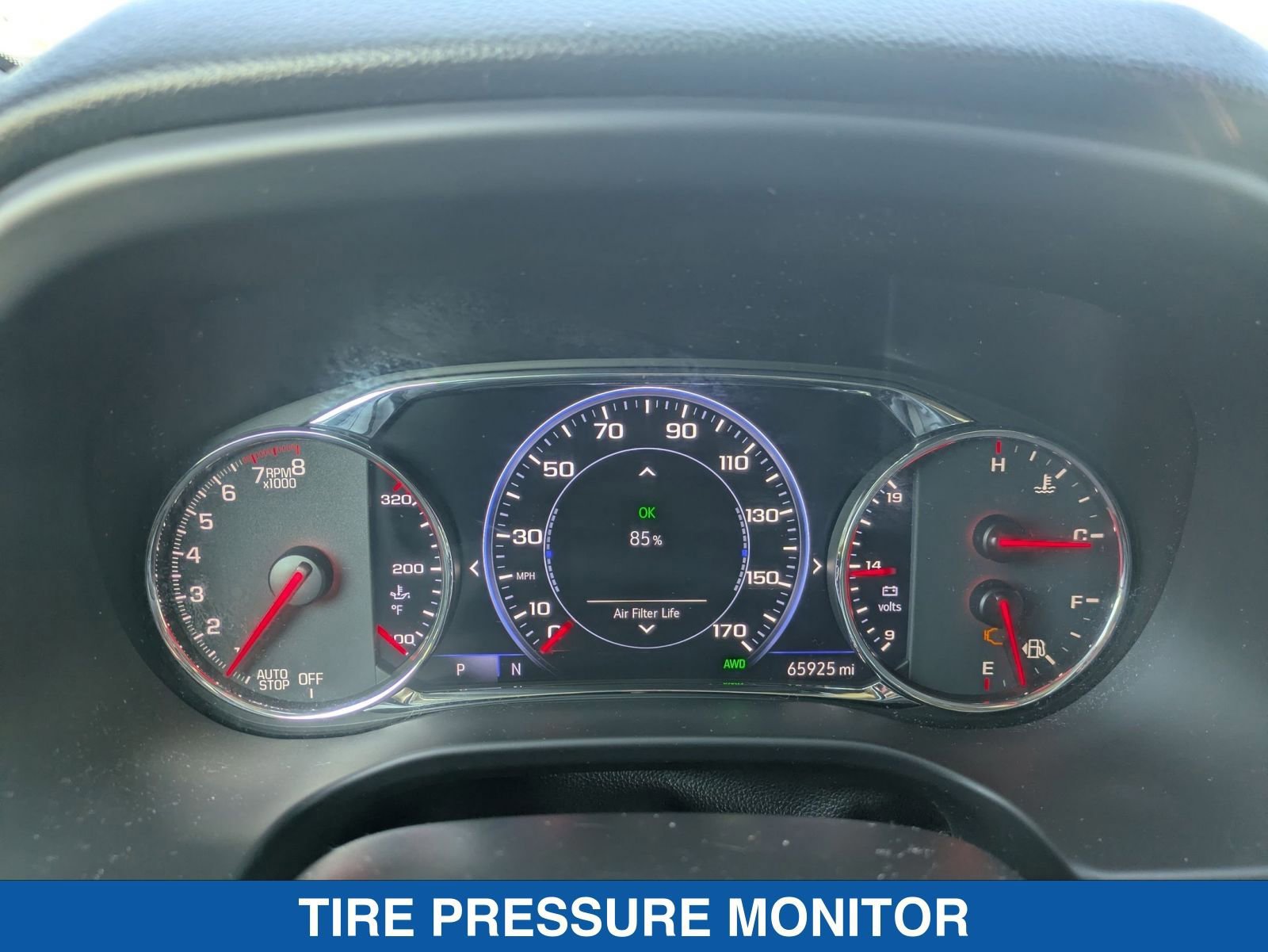 Used 2022 GMC Acadia SLT w/ Technology Package image 9