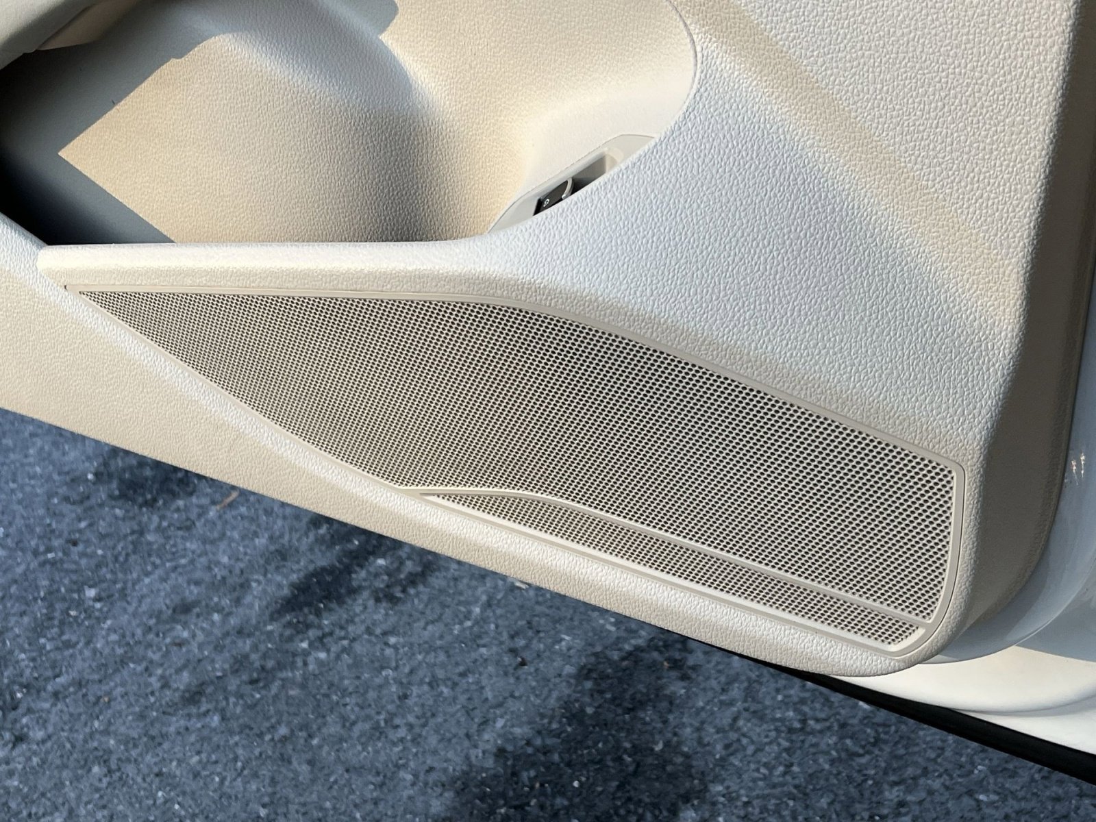 Used 2013 Volkswagen Passat 2.5 SE image 32