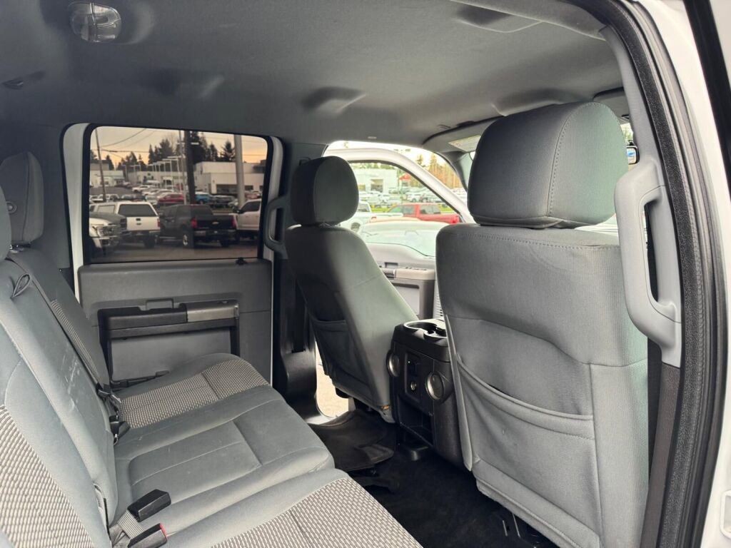 Used 2012 Ford F250 XLT w/ XLT Interior Pkg image 16