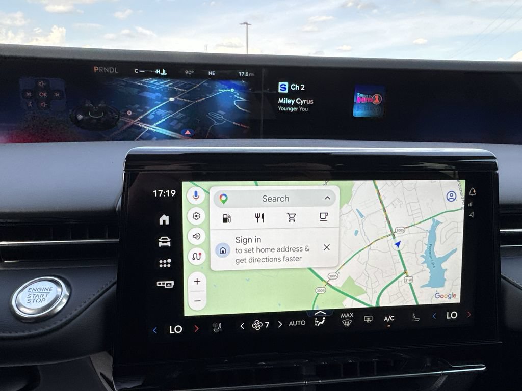 New 2026 Lincoln Nautilus Premier AWD/4WD image 18