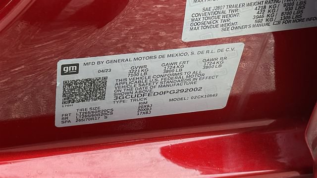 Used 2023 Chevrolet Silverado 1500 LT Trail Boss w/ LT Trail Boss Premium Package AWD/4WD image 32