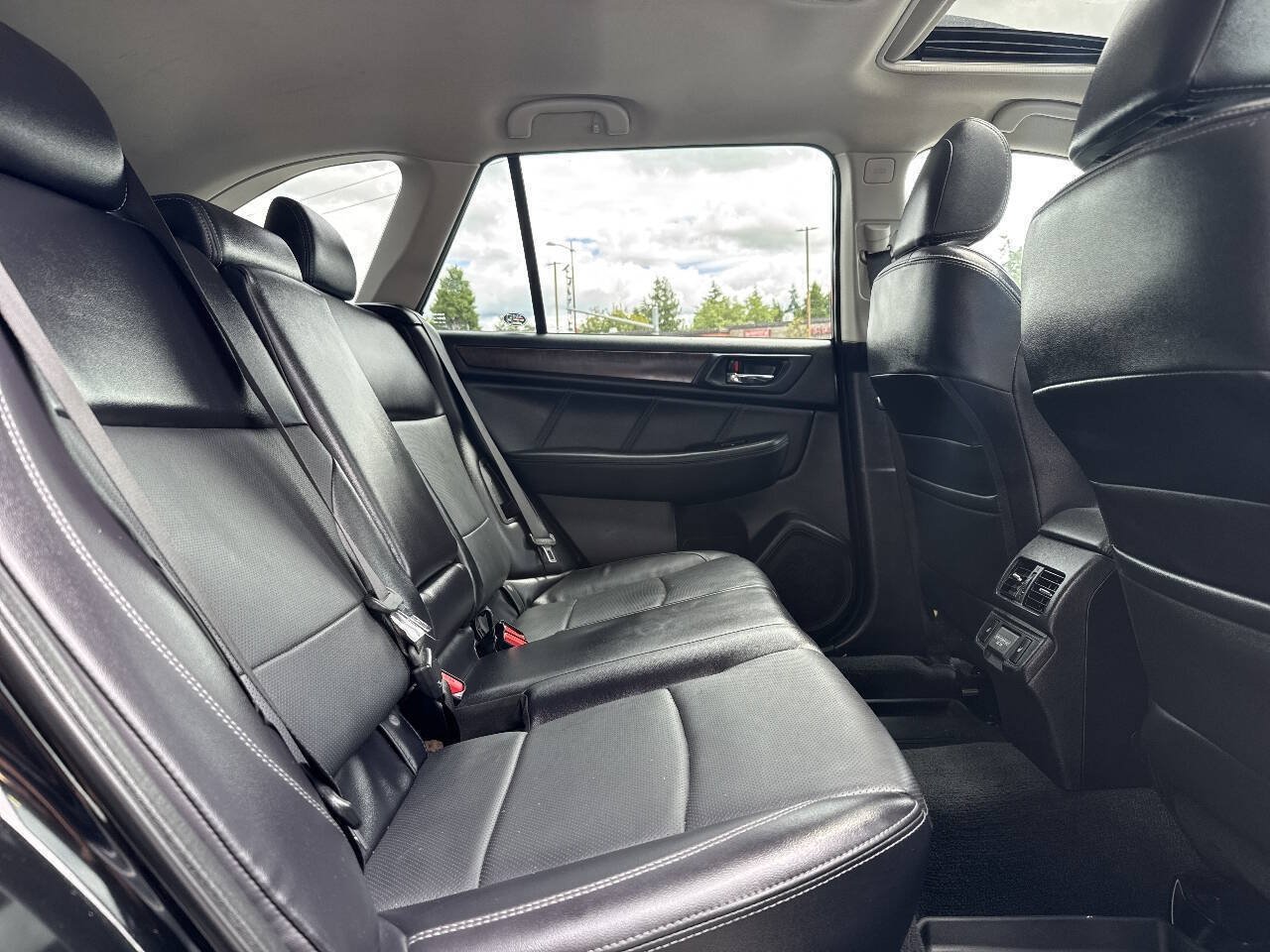 Used 2018 Subaru Outback 2.5i Limited w/ Popular Package #2 AWD/4WD image 20