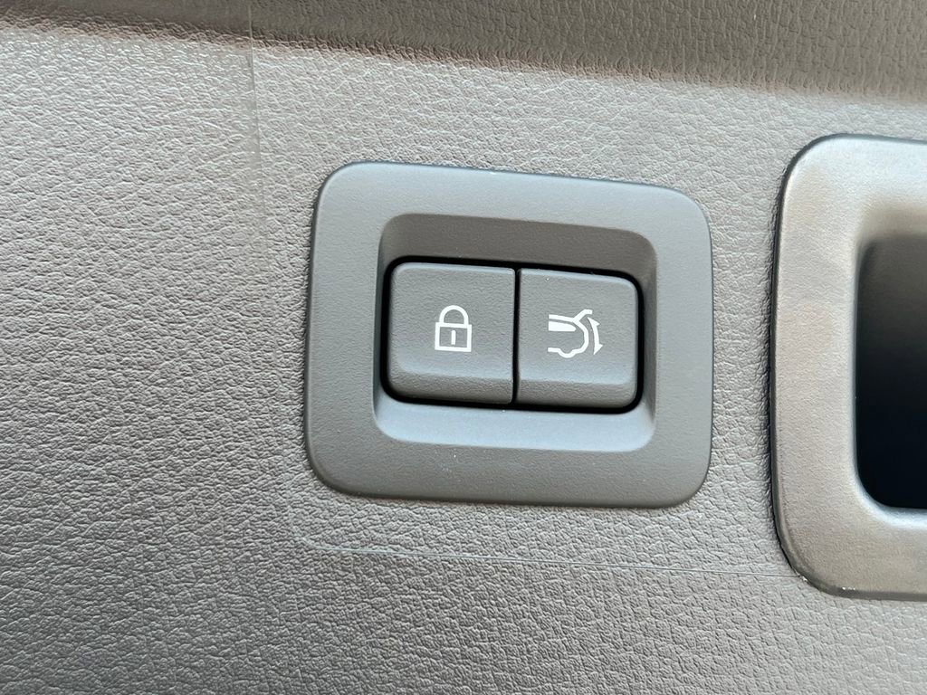 New 2025 MAZDA CX-50 2.5 Hybrid w/ Premium Plus Pkg image 16