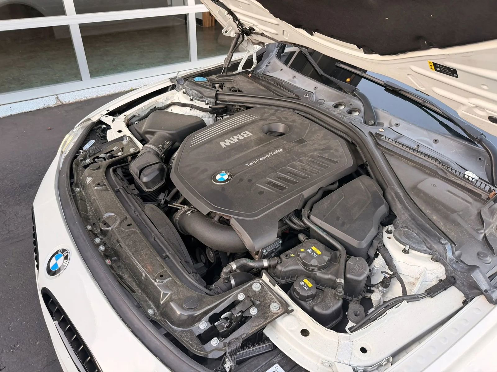 Used 2017 BMW 340i Sedan w/ Technology Package image 20