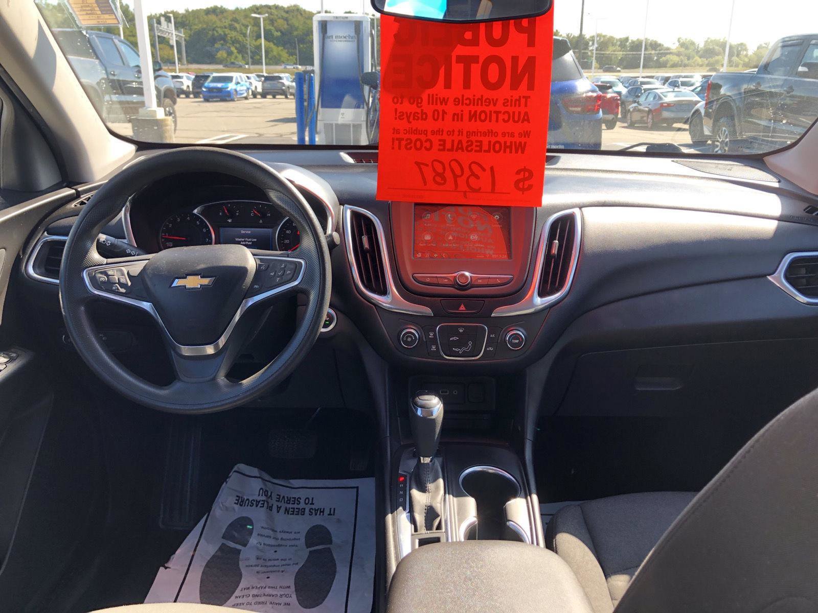 Used 2019 Chevrolet Equinox LT image 18