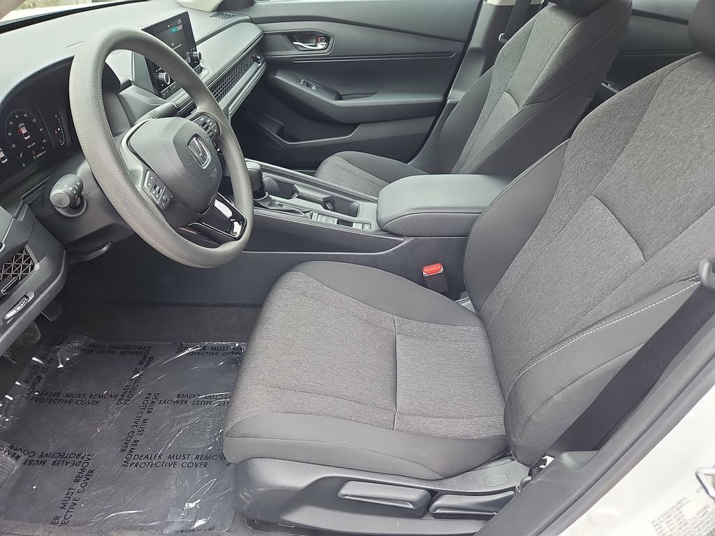 Used 2025 Honda Accord LX image 26