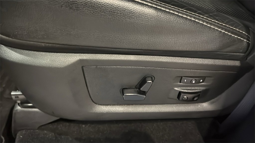 Used 2018 RAM 2500 Laramie w/ Sport Appearance Group image 21