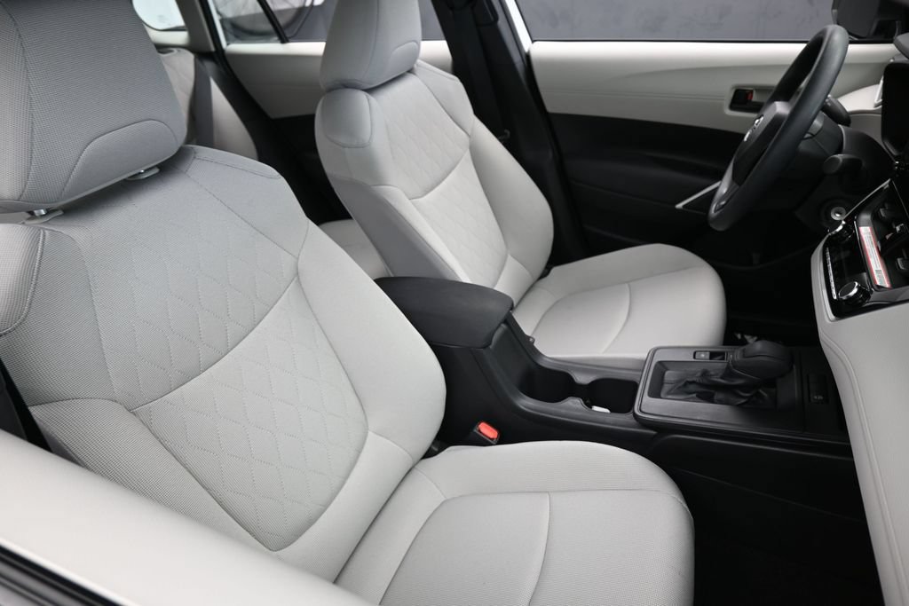 Used 2026 Toyota Corolla Cross L FWD image 43