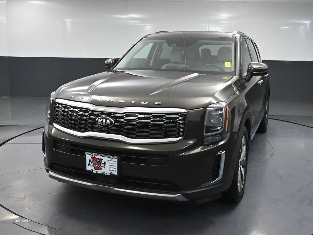 Used 2020 Kia Telluride S w/ S 8 Passenger Seating Package AWD/4WD image 9