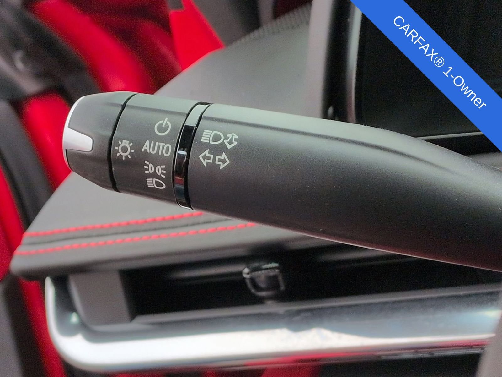 Used 2020 Chevrolet Corvette Stingray Premium Cpe w/ 3LT Preferred Equipment Group image 27