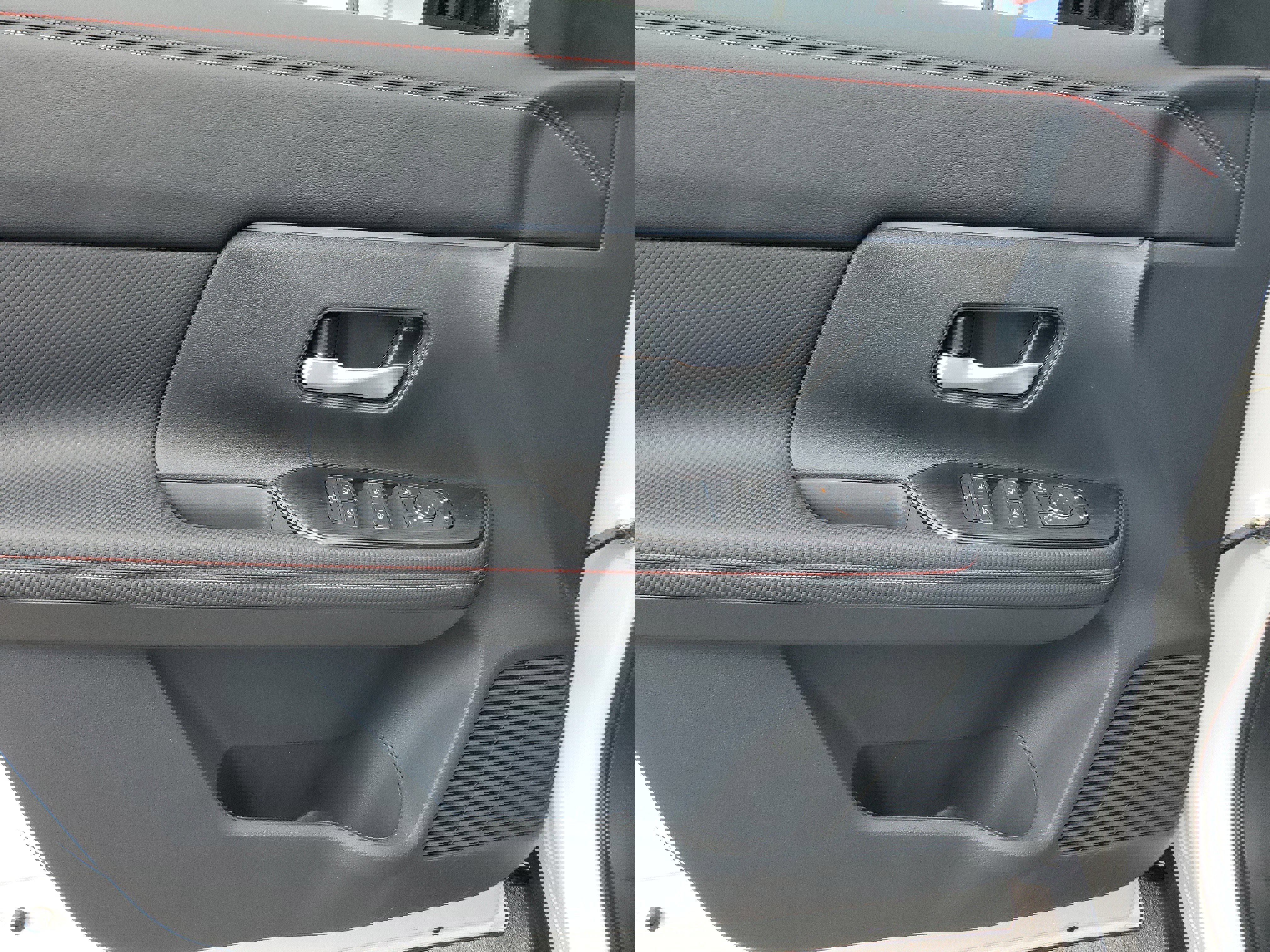 New 2026 Nissan Kicks SR image 12