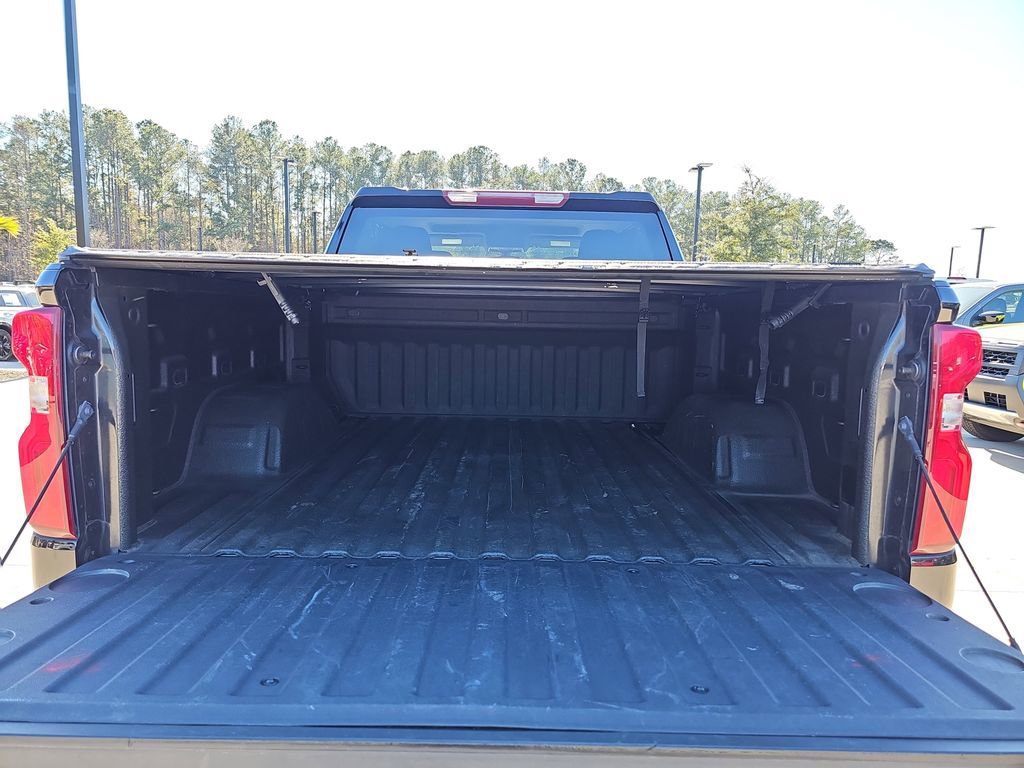 Used 2022 Chevrolet Silverado 1500 Custom image 15