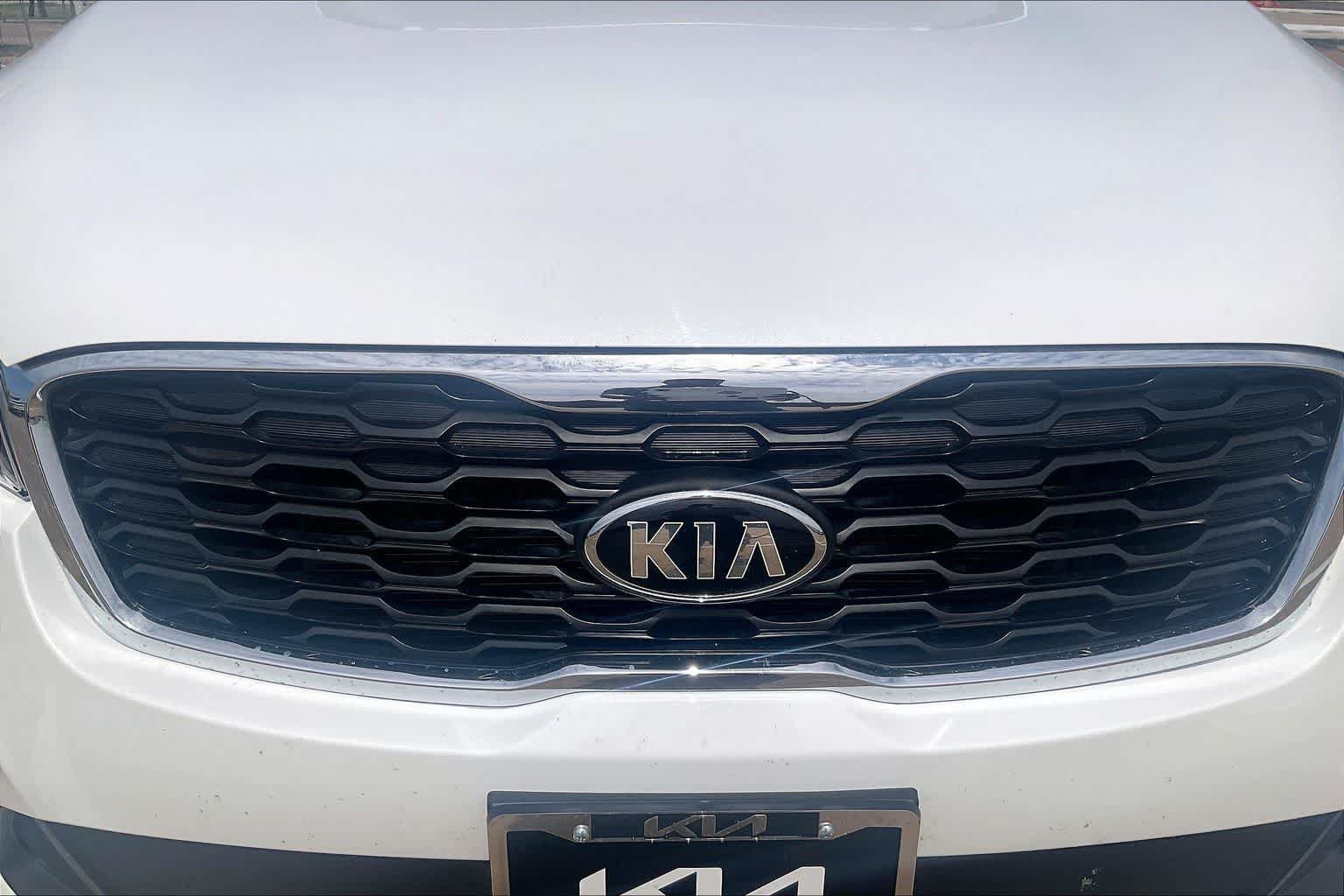 Used 2020 Kia Sorento L FWD image 31