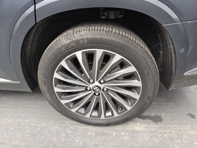 Used 2024 Hyundai Palisade Calligraphy image 16