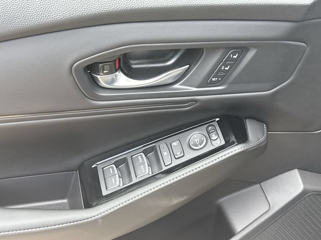 New 2026 Honda Accord Touring image 15