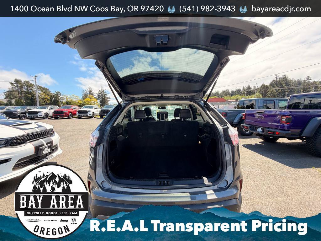 Used 2024 Ford Edge SEL AWD/4WD image 7