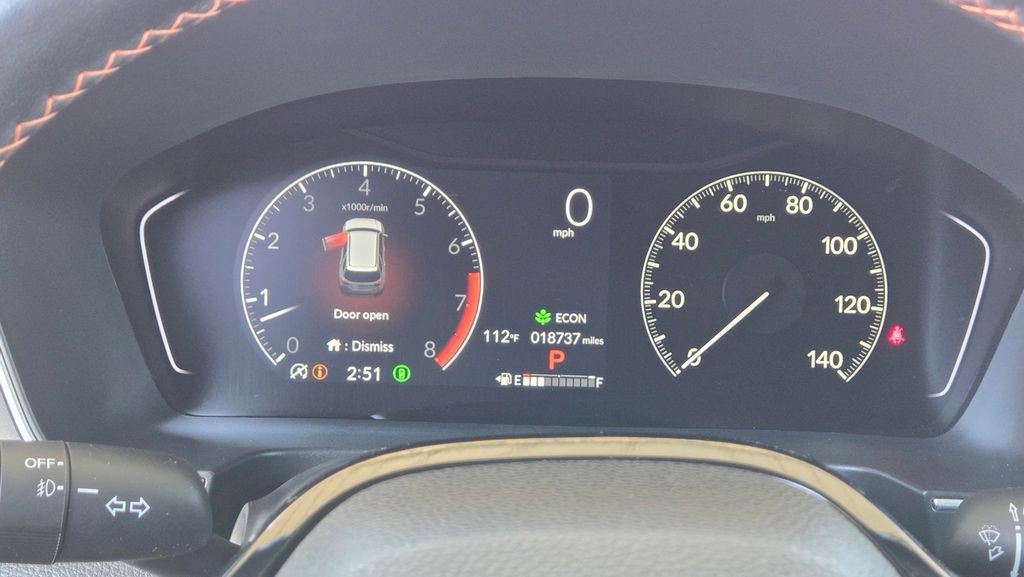 Used 2025 Honda Pilot Sport image 25