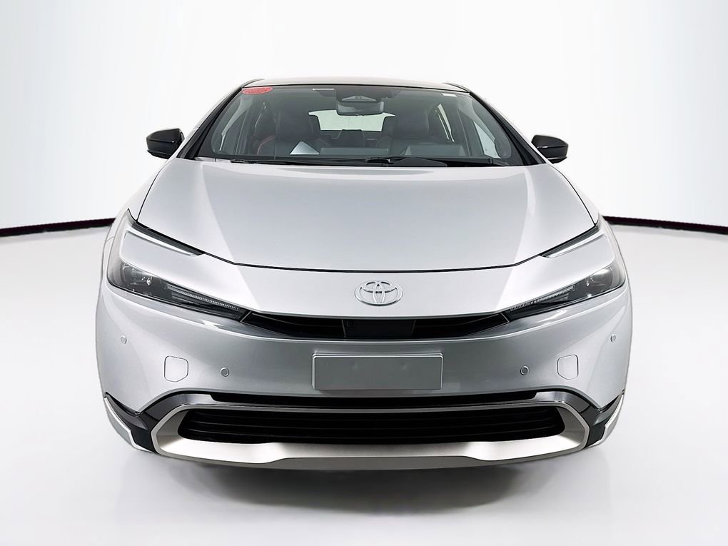 New 2026 Toyota Prius Plug-In Hybrid image 2