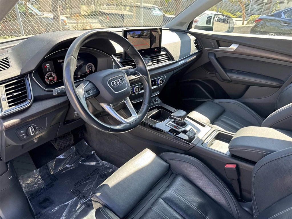 Used 2022 Audi Q5 2.0T Premium Plus w/ Premium Plus Package image 16