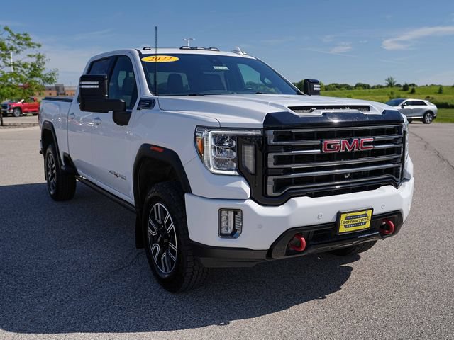 Used 2022 GMC Sierra 2500 AT4 w/ AT4 Preferred Package AWD/4WD image 4