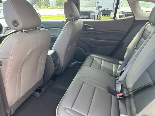 New 2026 Chevrolet Trax ACTIV FWD image 27