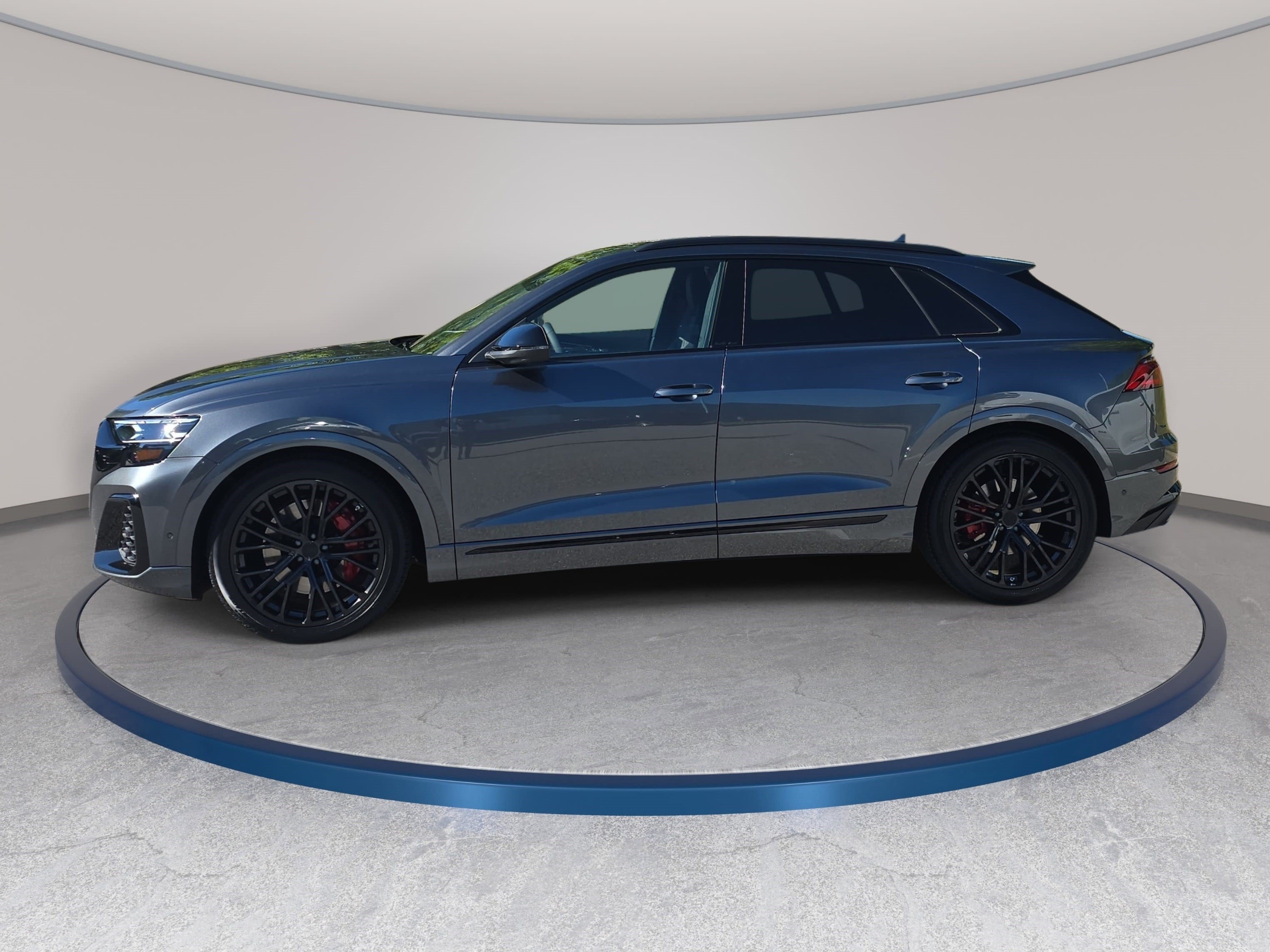 New 2026 Audi SQ8 Prestige AWD/4WD image 5