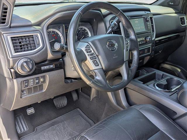 Used 2019 Nissan Titan SL w/ Midnight Edition AWD/4WD image 10