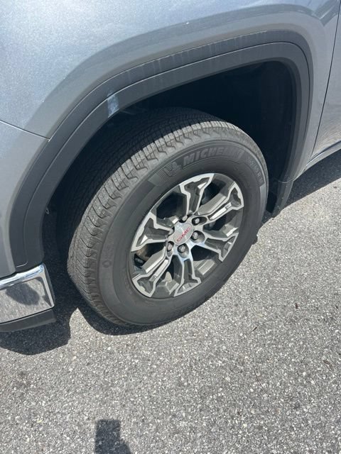 Certified 2026 GMC Sierra 1500 SLT AWD/4WD image 4