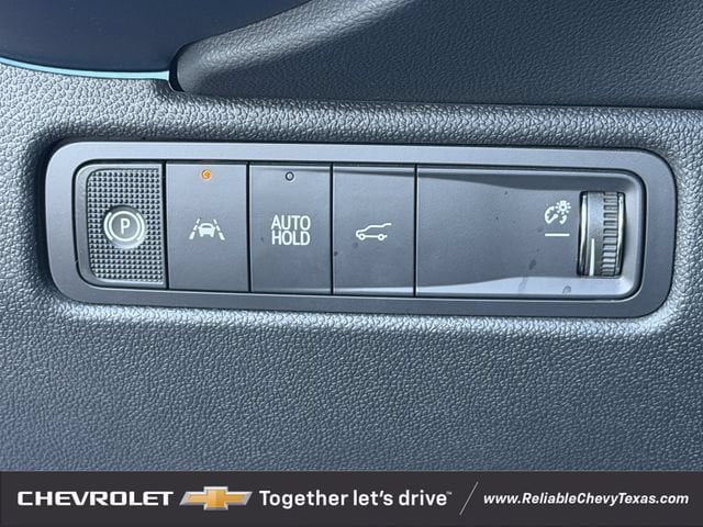 Used 2025 Chevrolet Equinox EV LT w/ Convenience Package FWD image 24