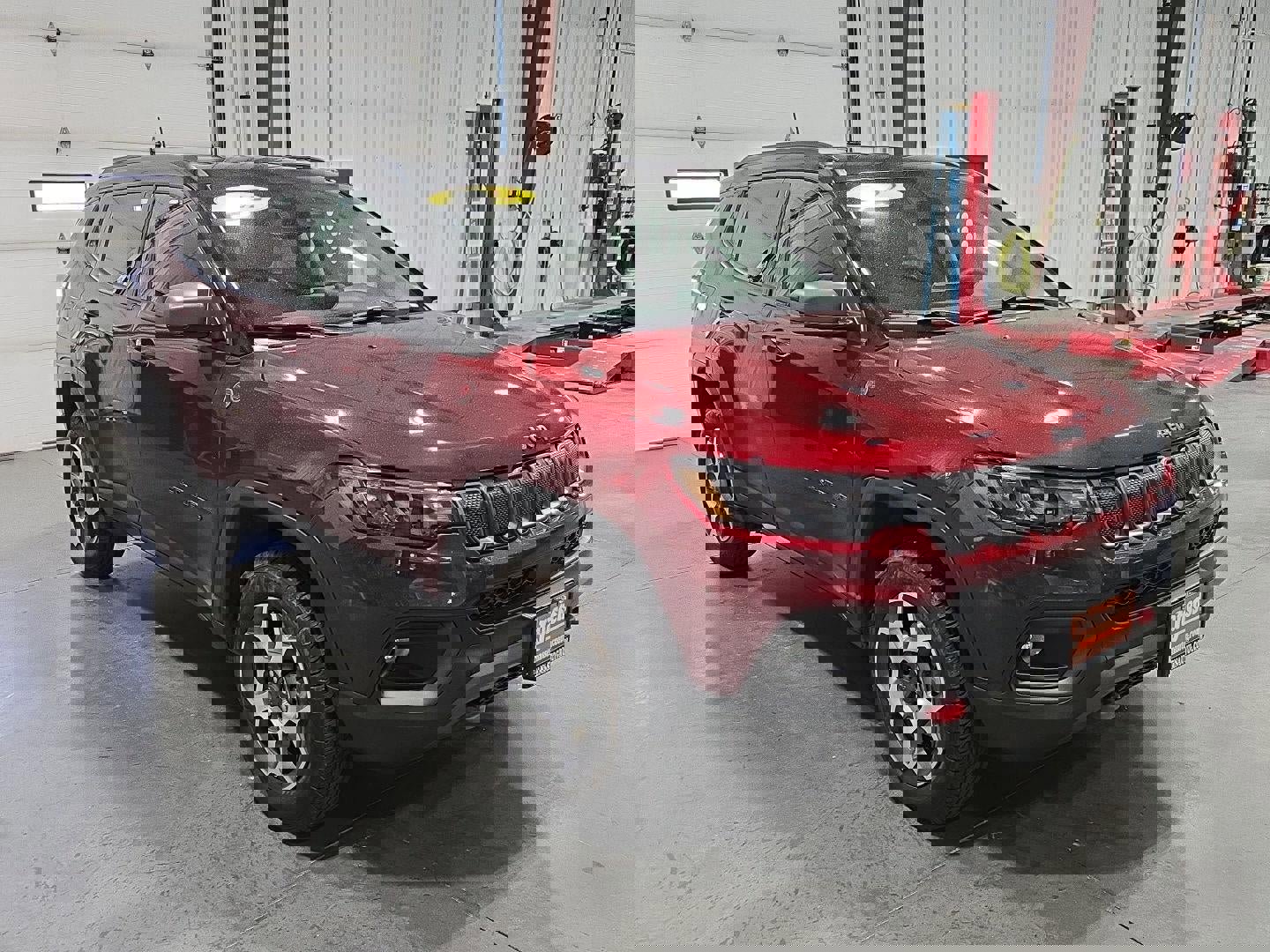 Used 2022 Jeep Compass Trailhawk image 6