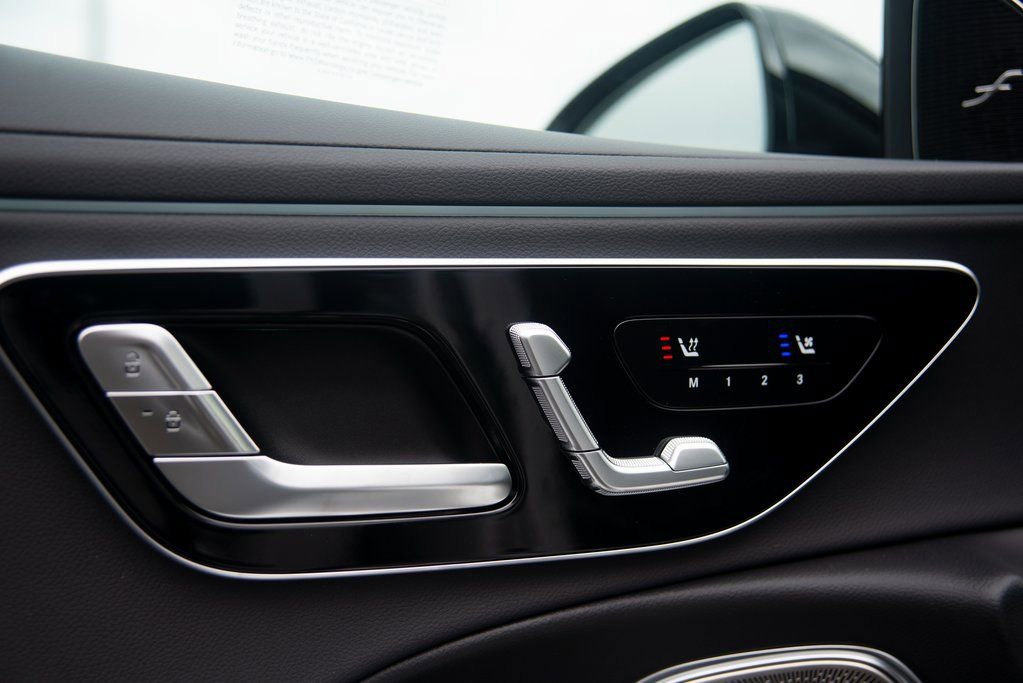 Certified 2025 Mercedes-Benz E 350 4MATIC Sedan image 22