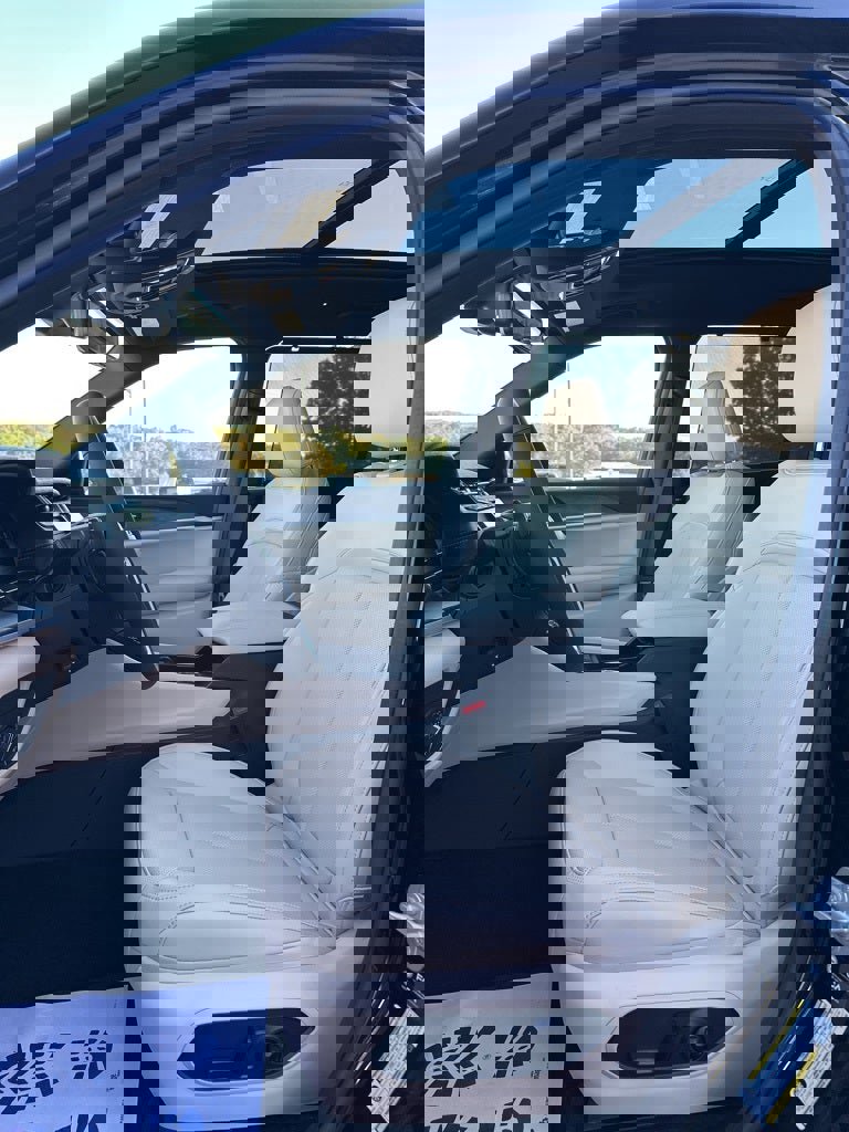 New 2025 Jeep Grand Cherokee L Limited w/ Luxury Tech Group II image 9