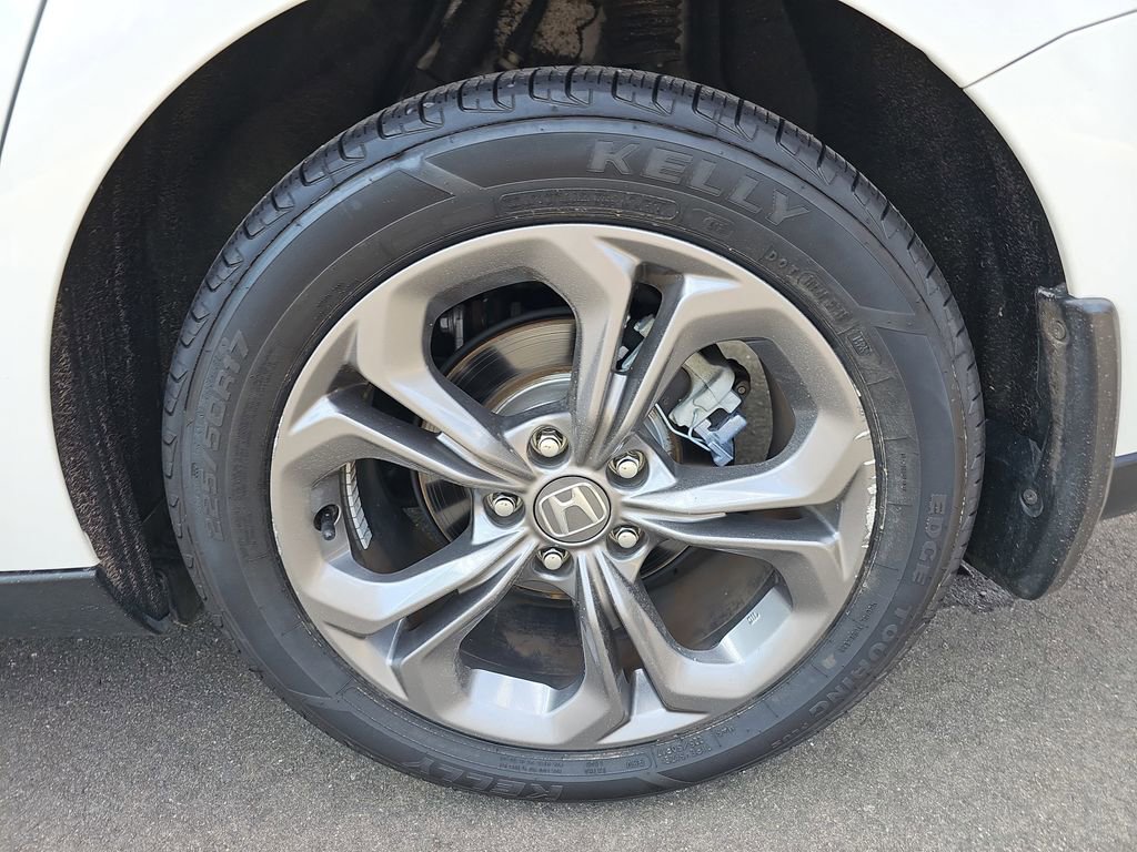 Used 2023 Honda Accord EX image 30