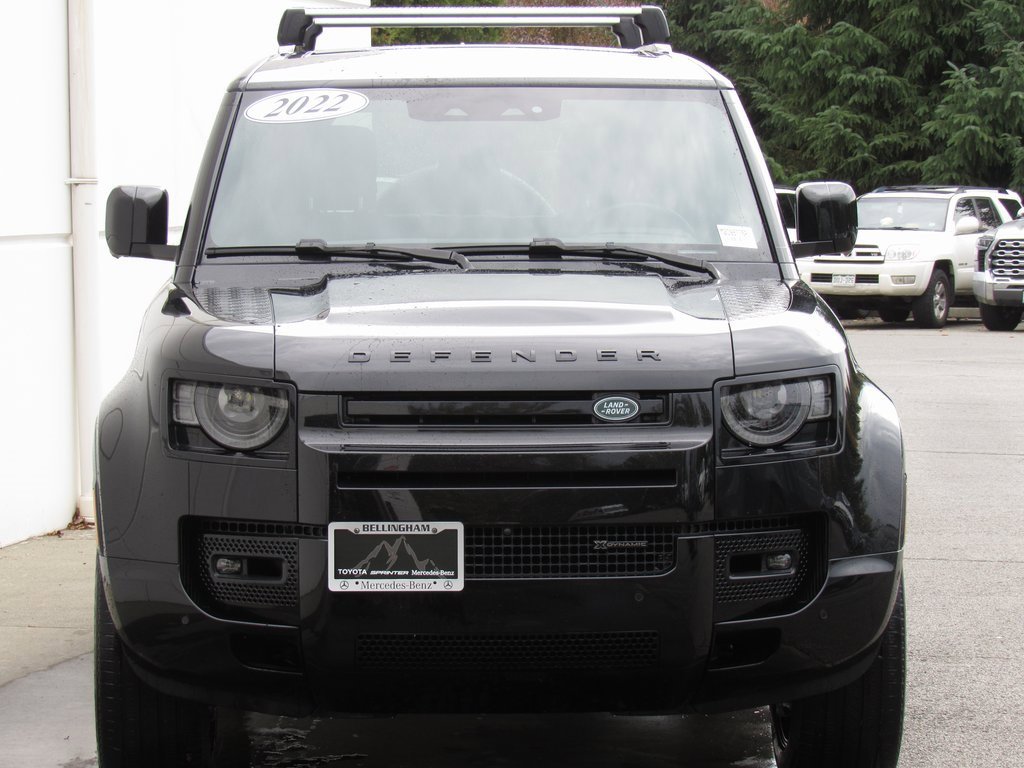 Used 2022 Land Rover Defender 110 X-Dynamic HSE image 3
