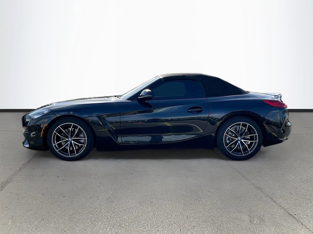 Used 2022 BMW Z4 sDrive30i w/ Driving Assistance Package RWD image 4