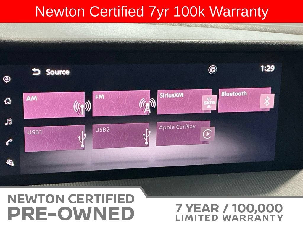 Used 2025 Nissan Murano SV AWD/4WD image 28