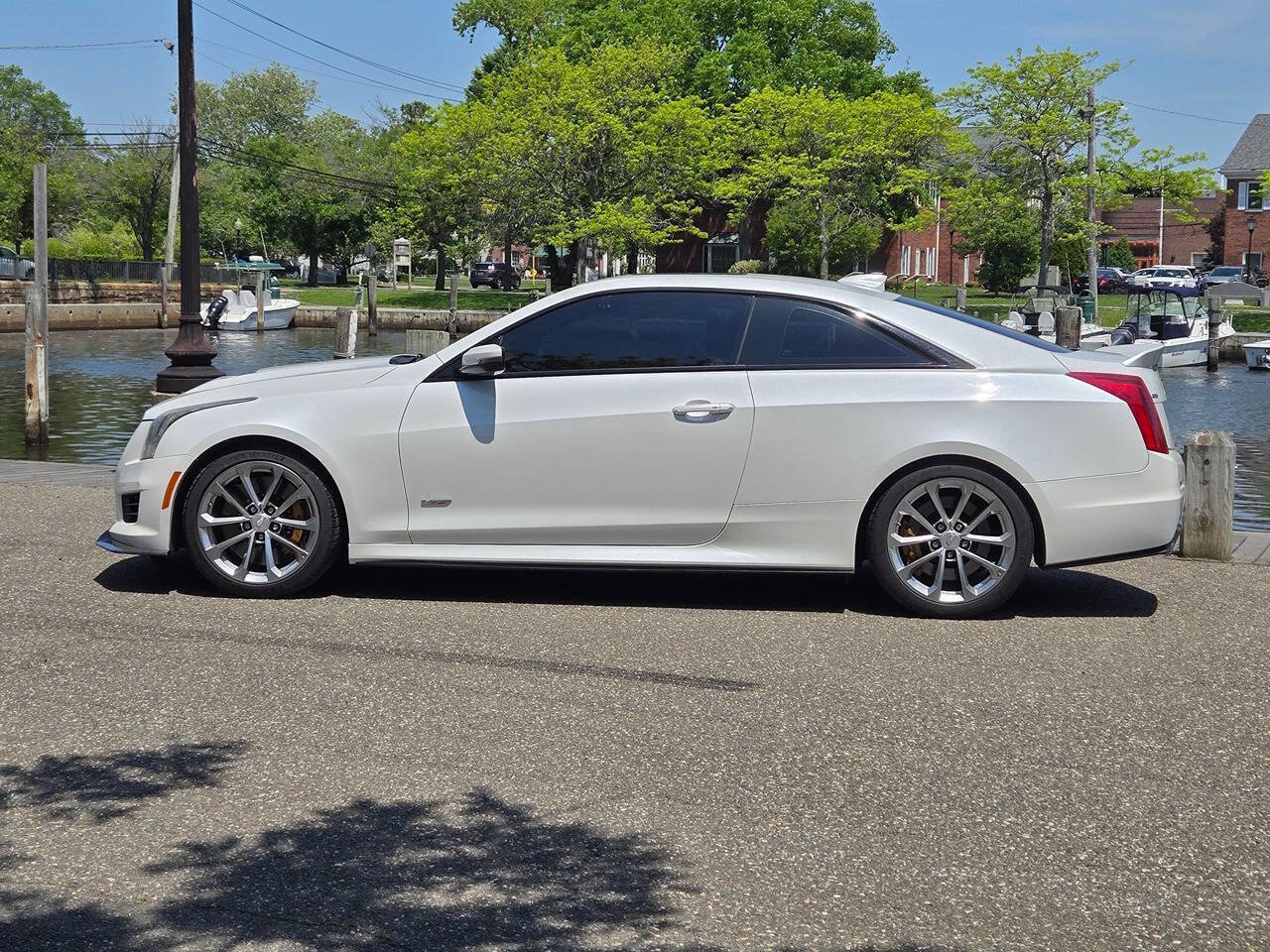 Used 2016 Cadillac ATS V Coupe w/ Carbon Fiber Package RWD image 3